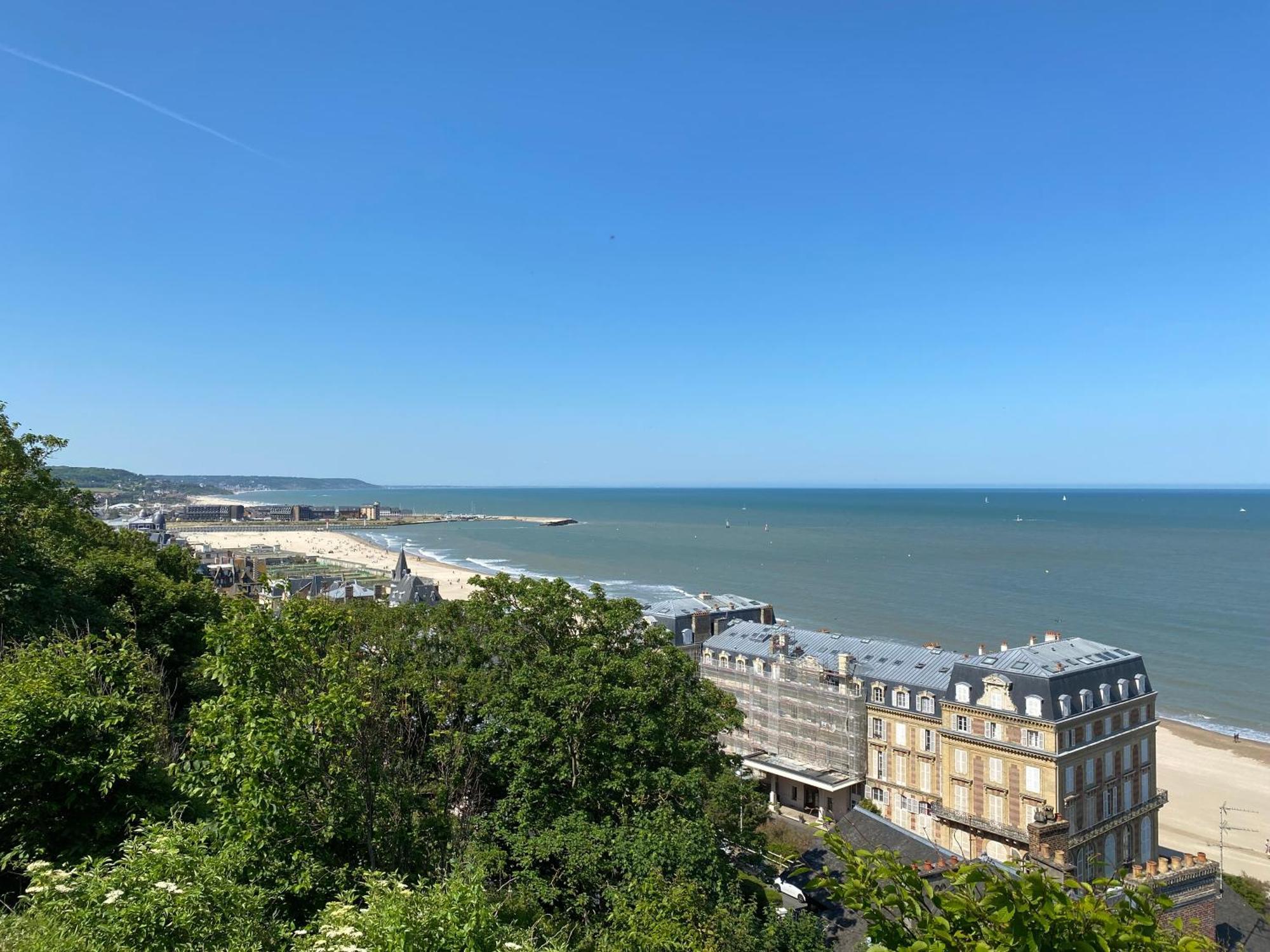Cote Plage - Magnifique Appartement De Charme A Trouville Sur Mer - Linge - Lit Fait - Parking - Wifi - Classe Par L'Office Du Tourisme 외부 사진