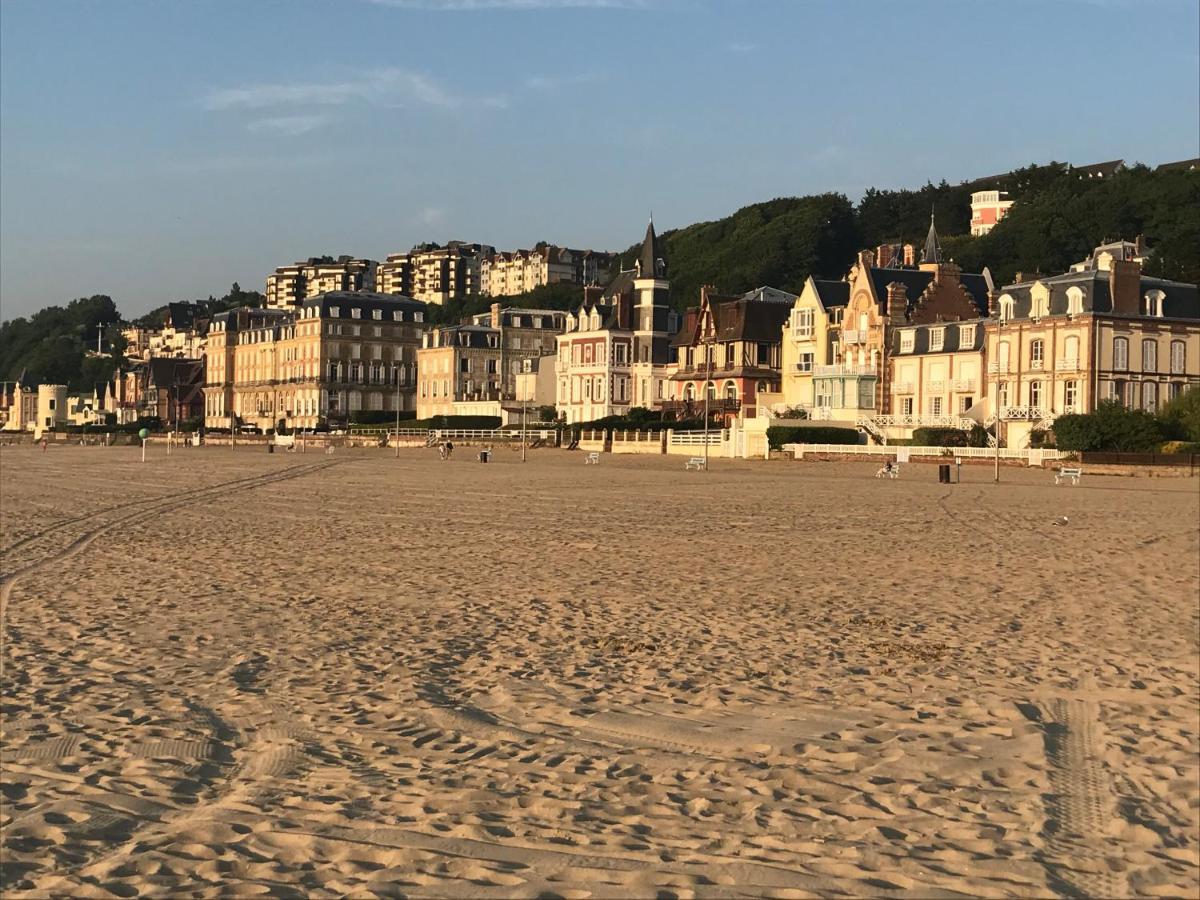 Cote Plage - Magnifique Appartement De Charme A Trouville Sur Mer - Linge - Lit Fait - Parking - Wifi - Classe Par L'Office Du Tourisme 외부 사진